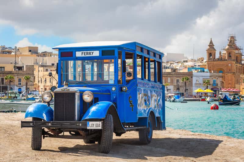 Vintage Bus: Mdina, Clapham Junction, Buskett, Dingli Cliffs