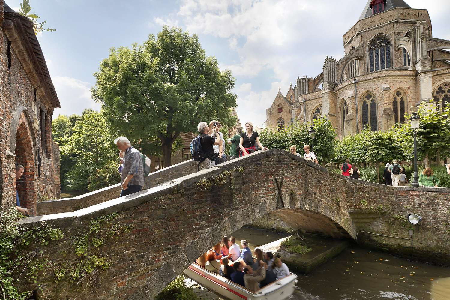 Da Bruxelles, gita di un giorno a Bruges in treno - Hizvo