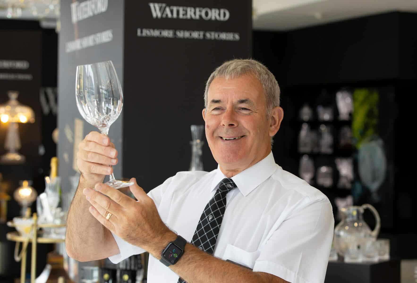 Kleingruppentour durch Waterford Crystal und Kilkenny City - Hizvo
