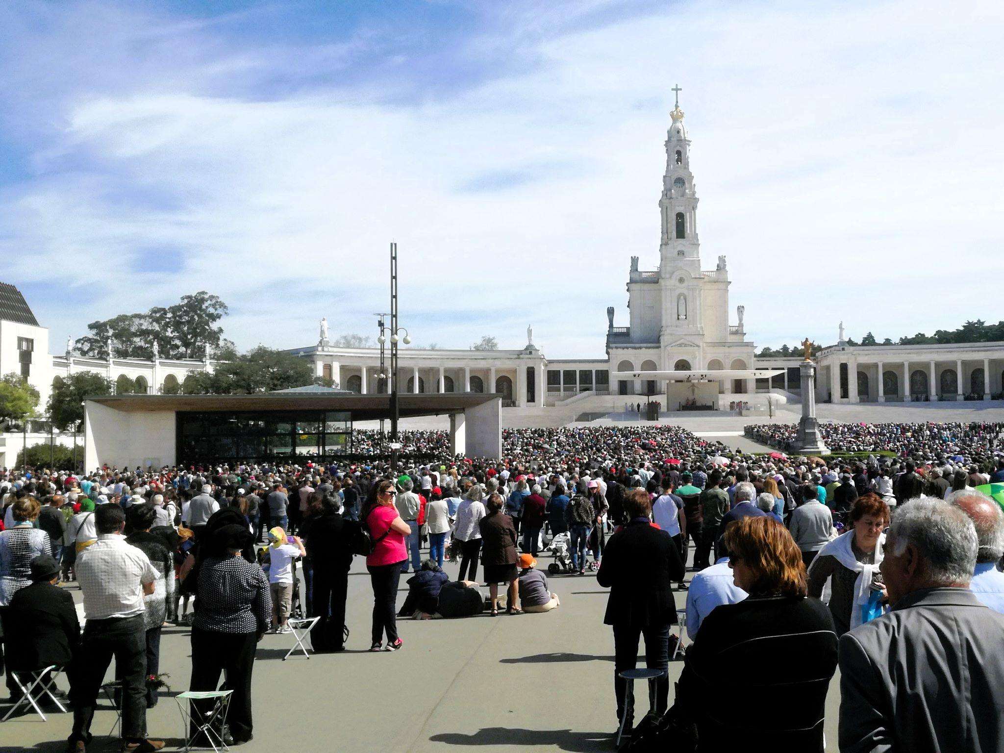 Tour privato di mezza giornata Fátima Tutti i punti salienti per i pellegrini - Hizvo