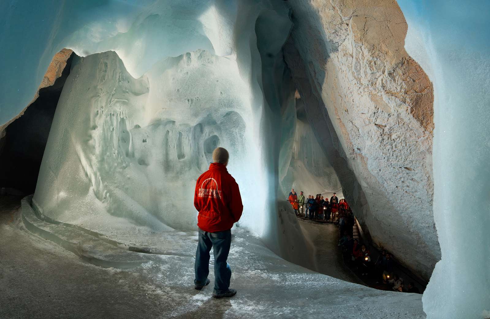 Visite privée, les plus grandes grottes de glace du monde à Werfen - Hizvo