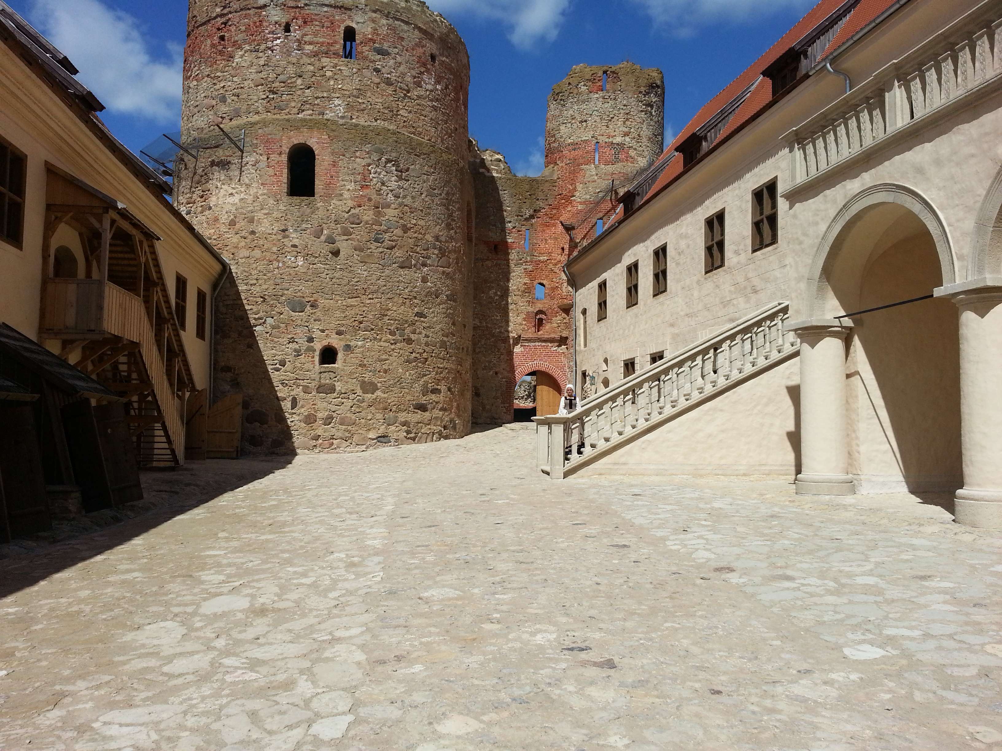 Vilnius, Colina de las Cruces, Palacio Rundale, Excursión al Castillo de Bauska - Hizvo