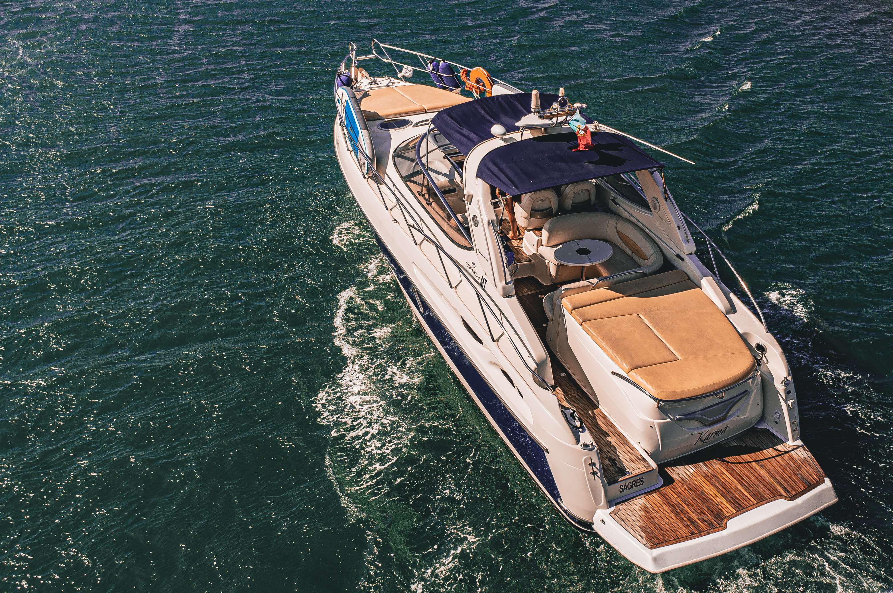 Privater Yachtcharter zu den Benagil Sea Caves ab Lagos - Hizvo