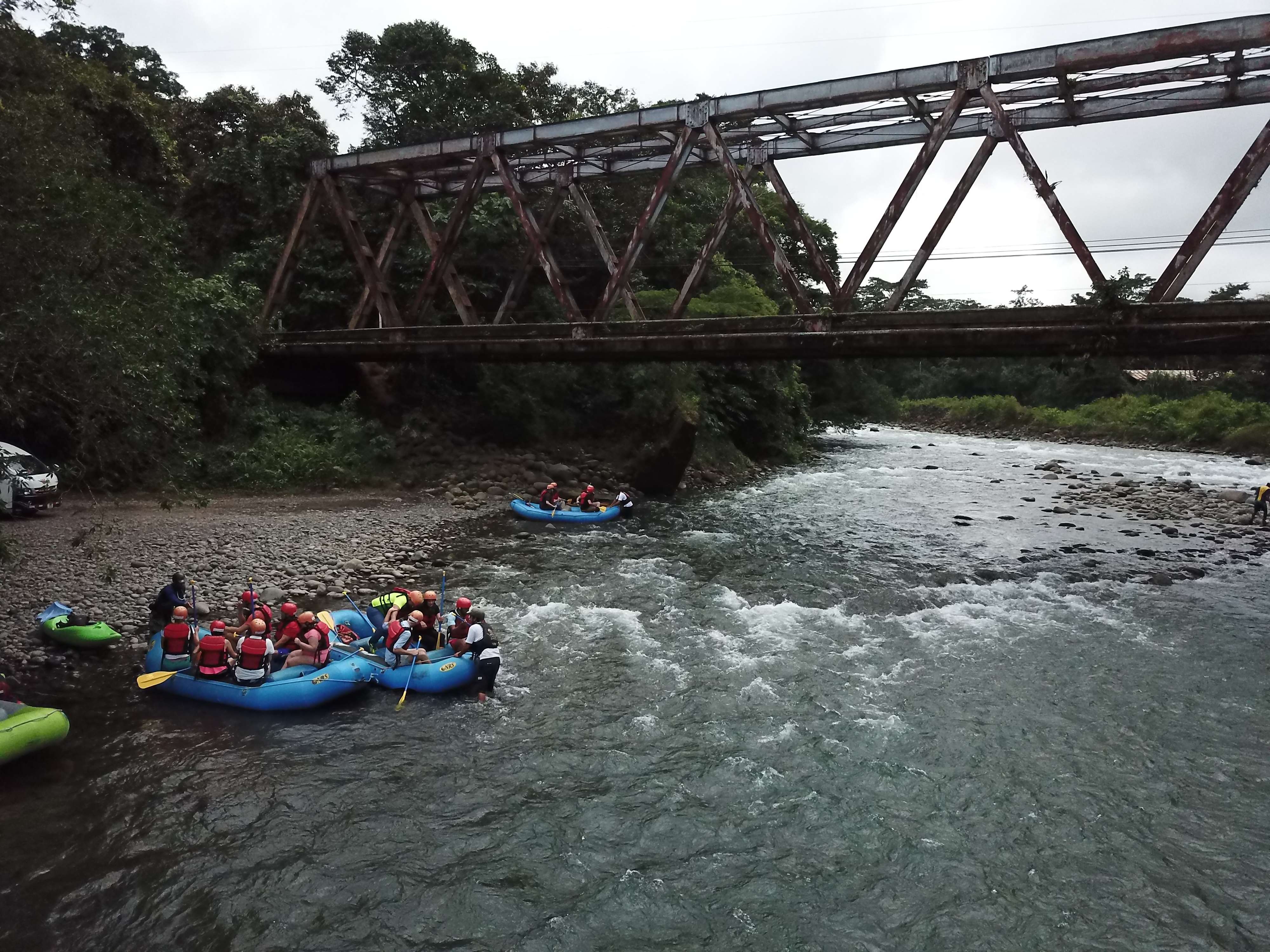Rafting auf dem Sarapiqui-Fluss - Hizvo