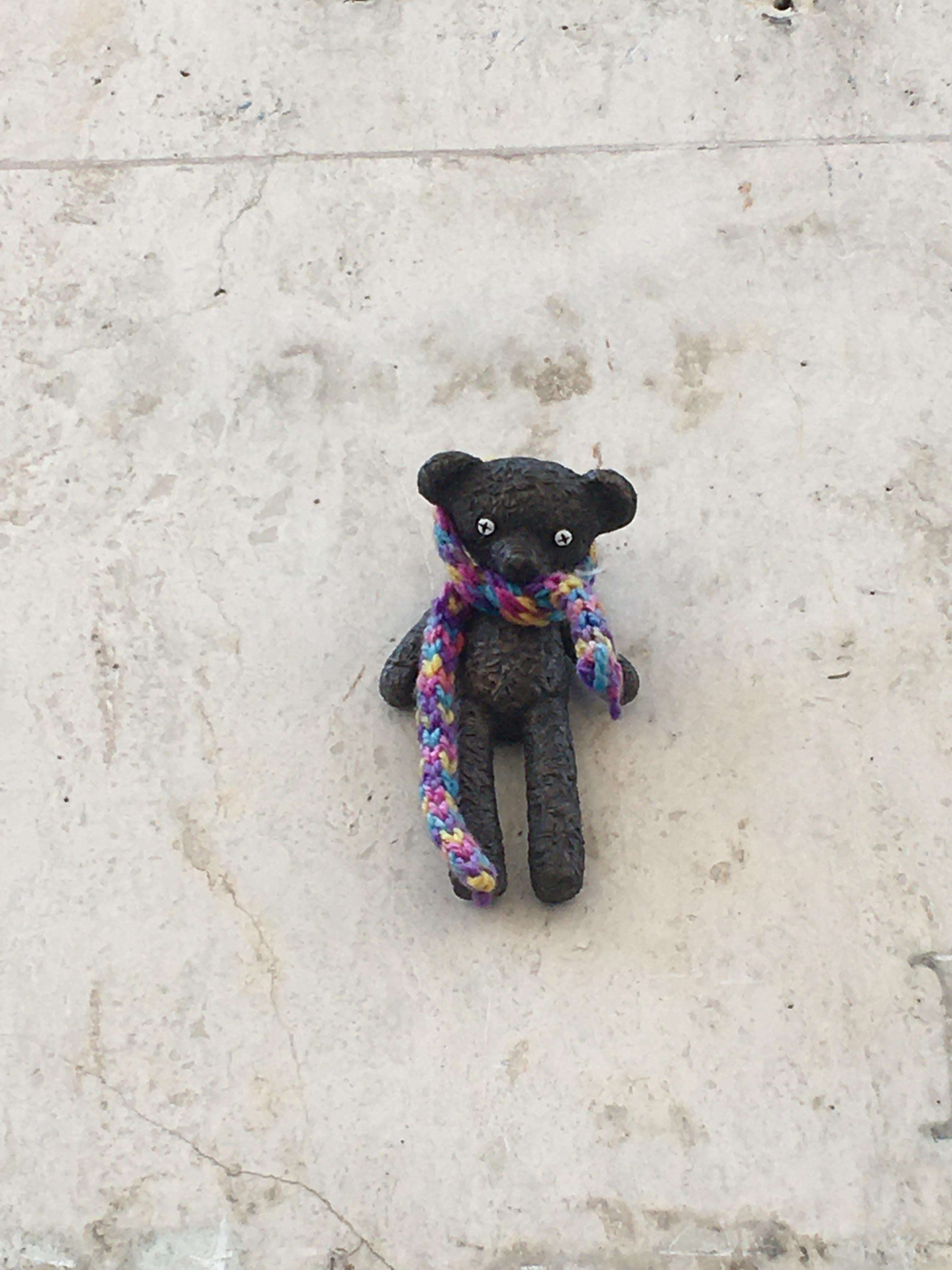 Tour privato a piedi della caccia alle mini statue nel tour privato di Budapest - Hizvo