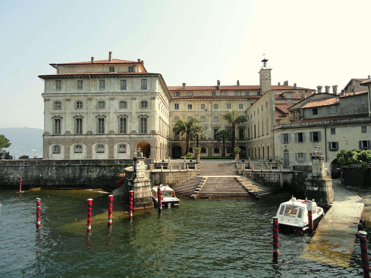 Stresa, excursion en bateau sur l'Isola Bella - Hizvo