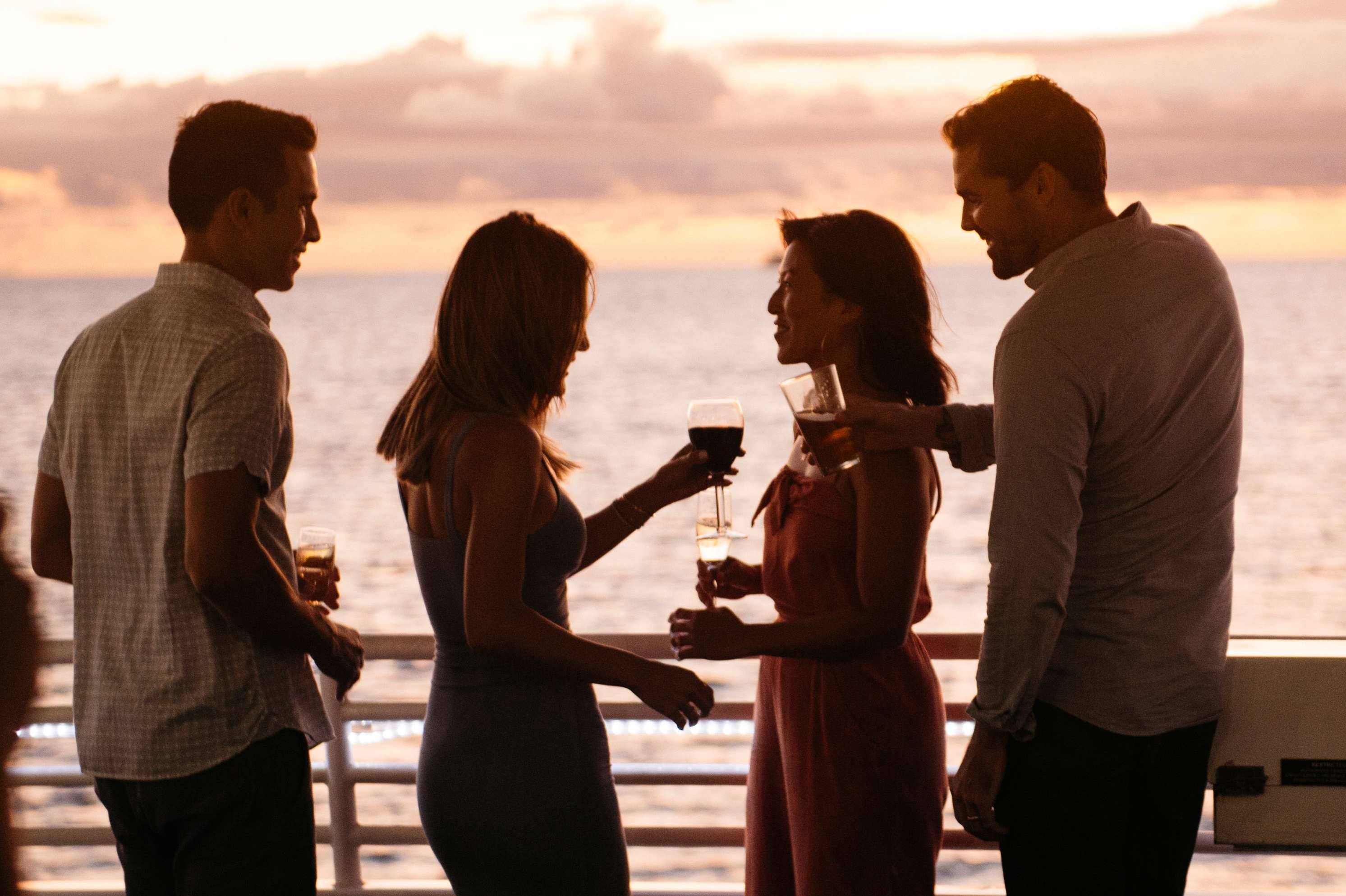 Honolulu, croisière au coucher du soleil et cocktail à Waikiki - Hizvo