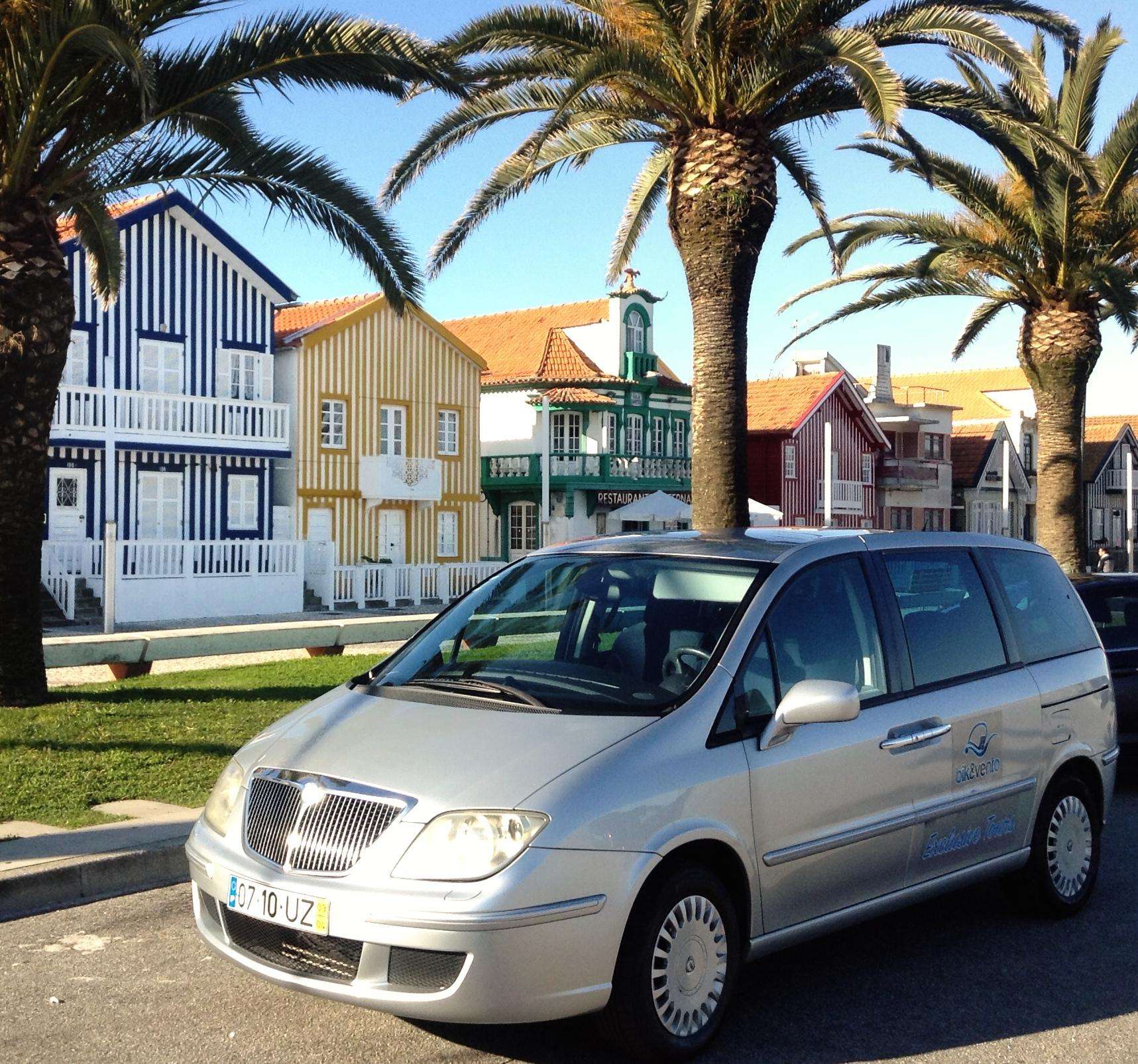 Desde Aveiro, visita guiada al faro de la playa de Barra y a la Costa Nova - Hizvo