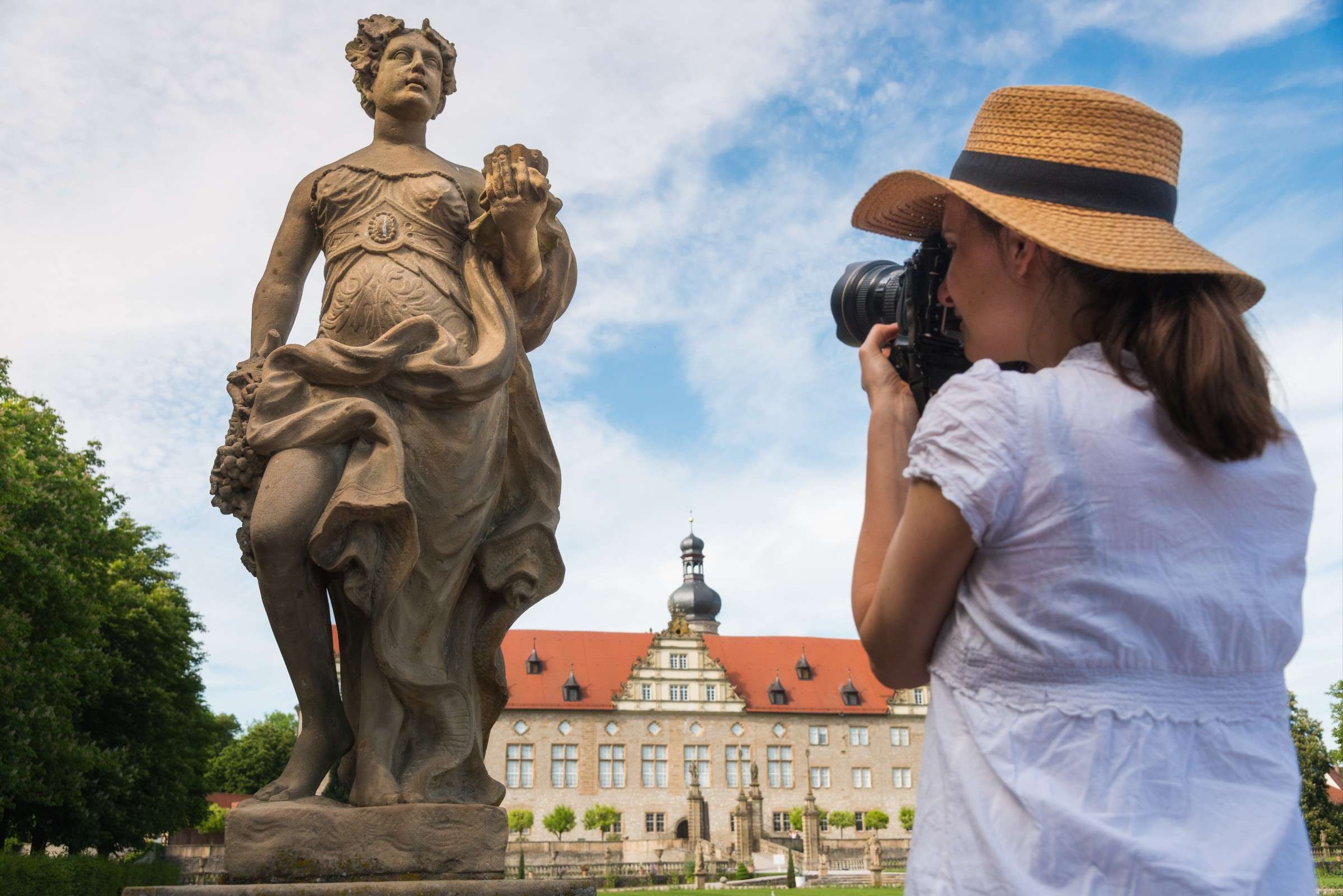 Romantisches Straßenticket Würzburg - Rothenburg mit Weinprobe - Hizvo