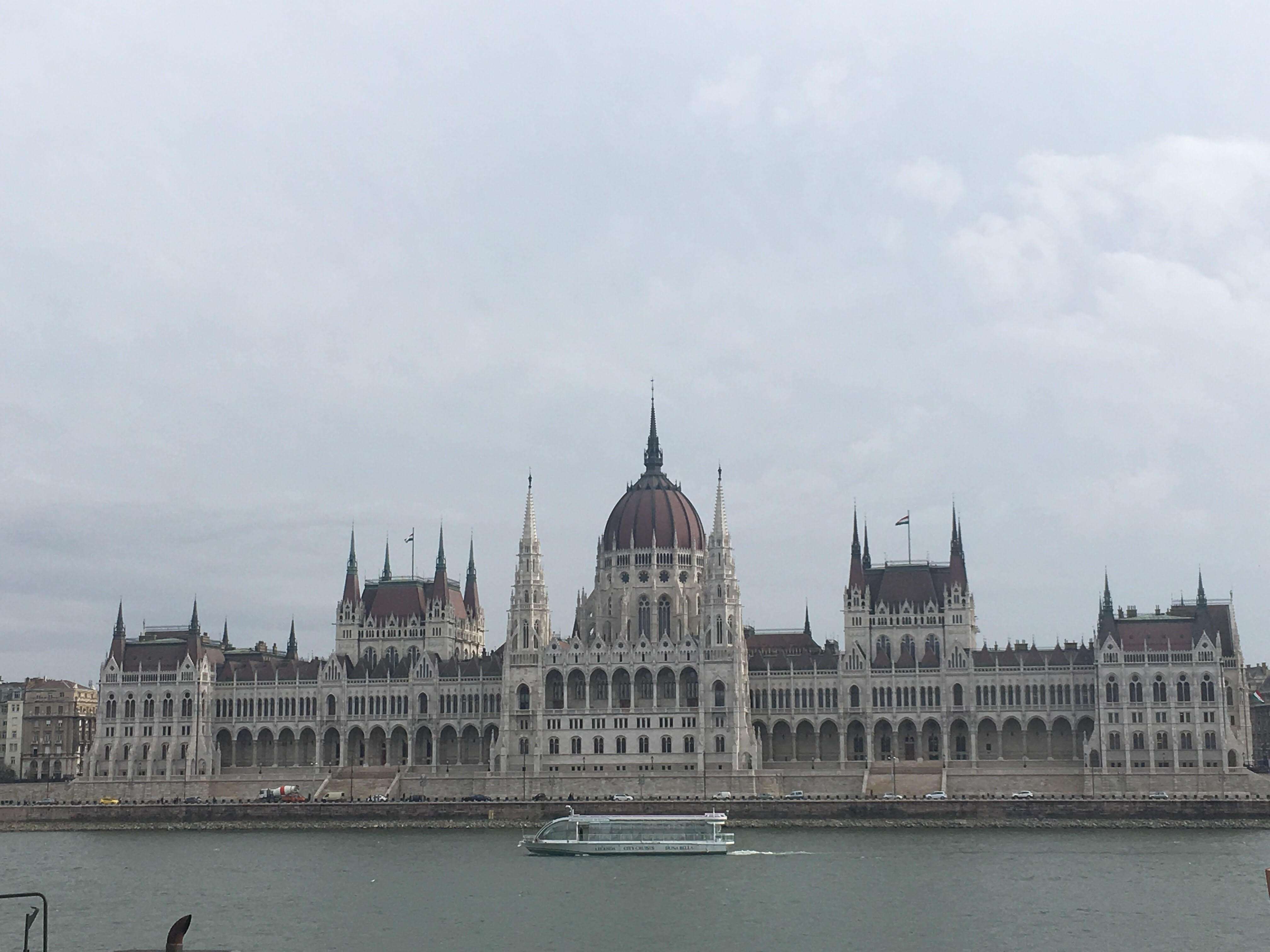 Budapest, tour privato a piedi con guida locale - Hizvo
