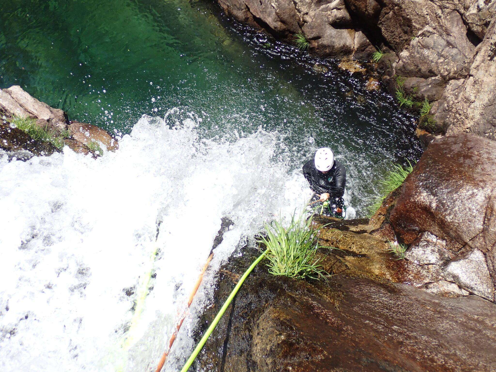 Desde Oporto, Barranquismo - Tour de Aventura - Hizvo