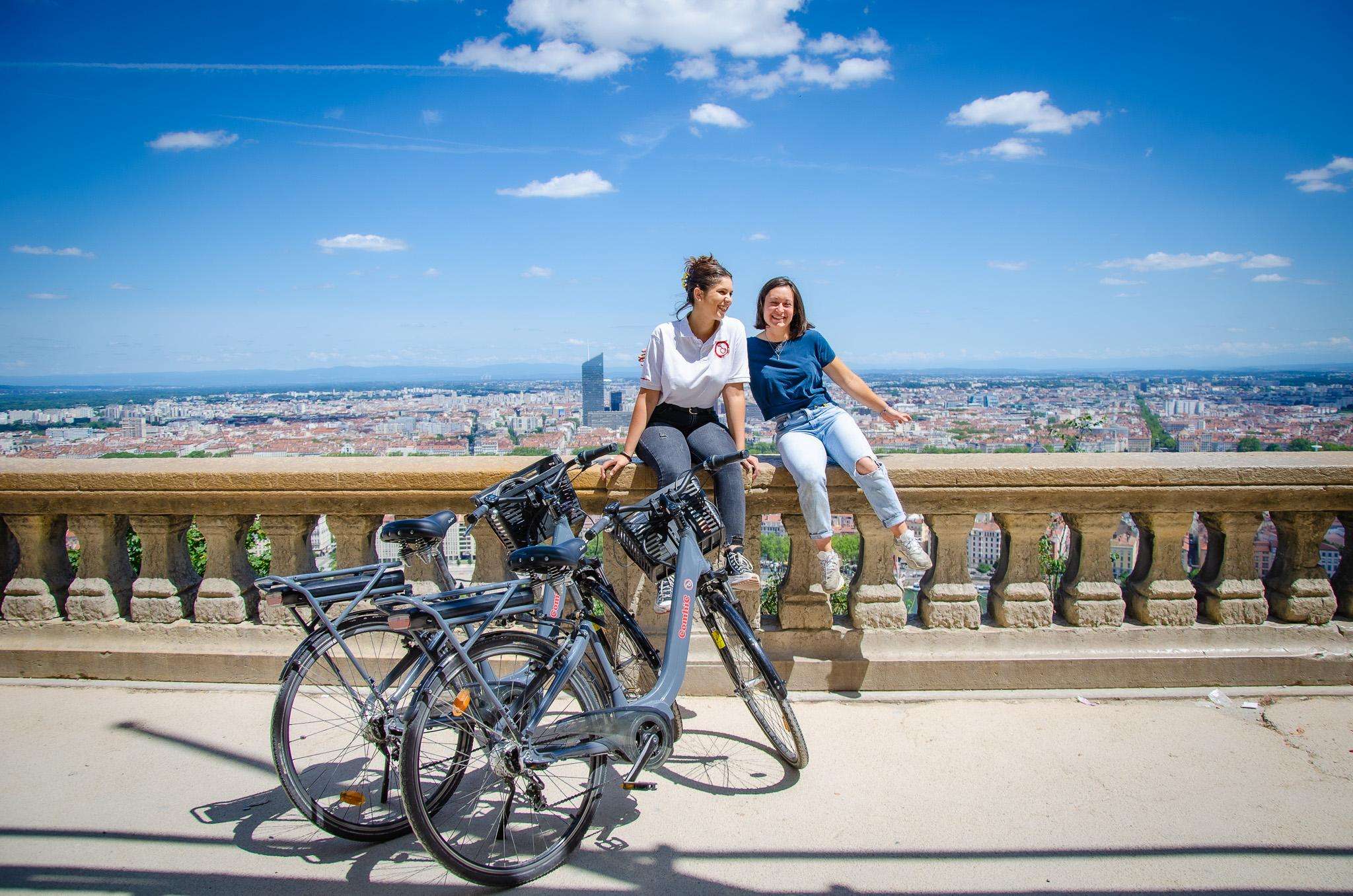 Lyon , tour des 2 collines en vélo électrique - Hizvo