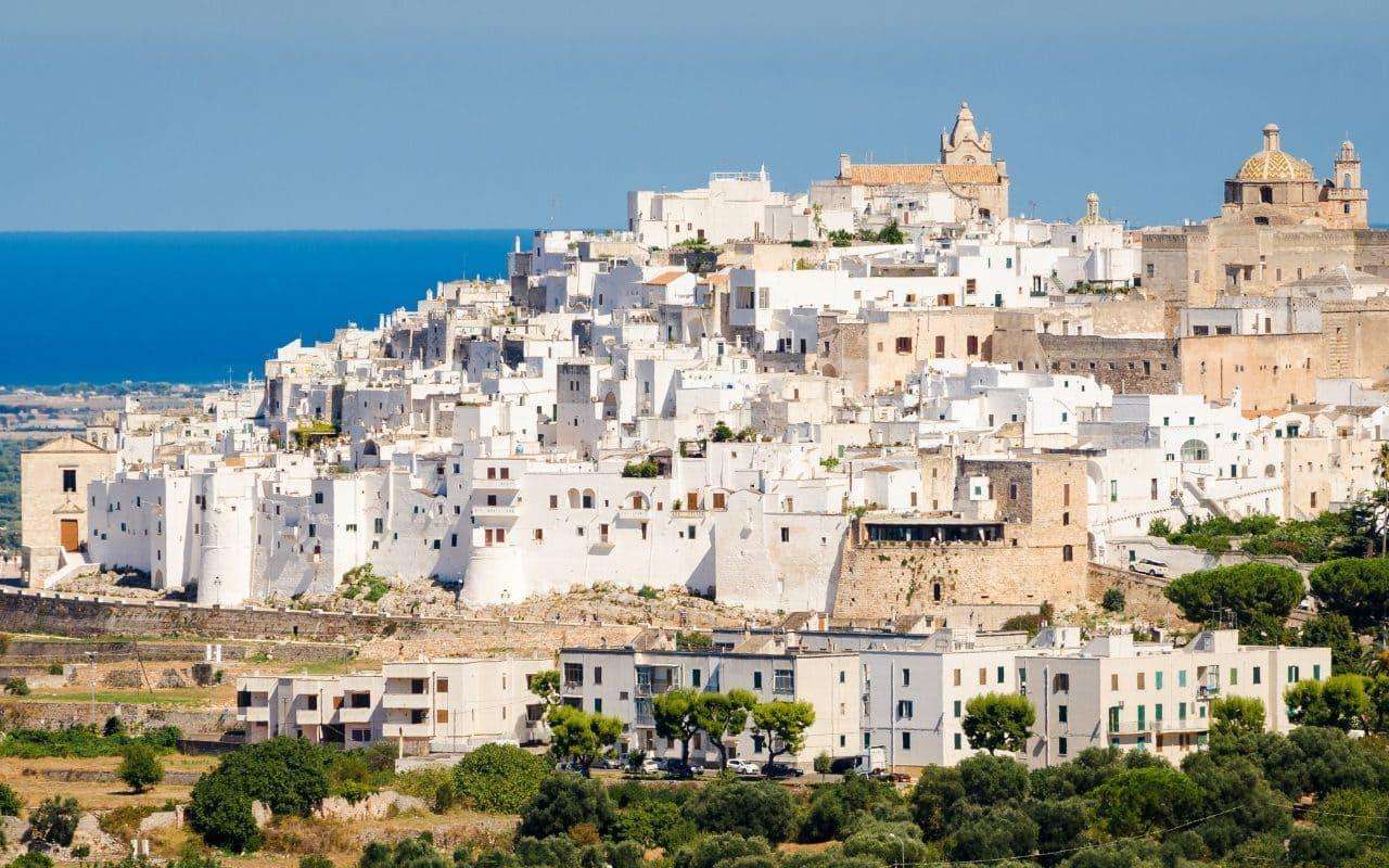 Ostuni the history of white - Hizvo