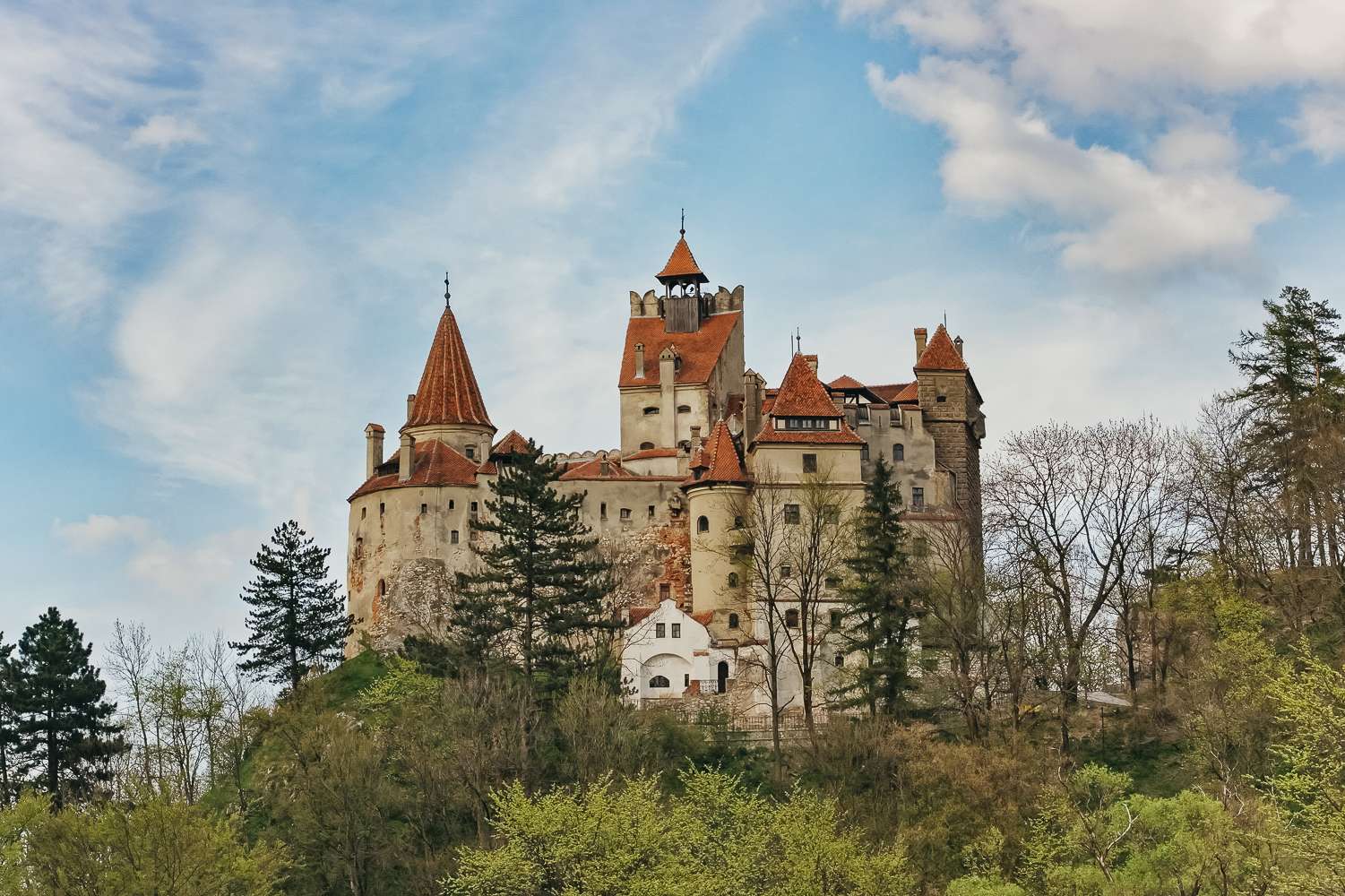 7h Dracula's Castle Private Tour from Bucharest - Fast Tour - Hizvo