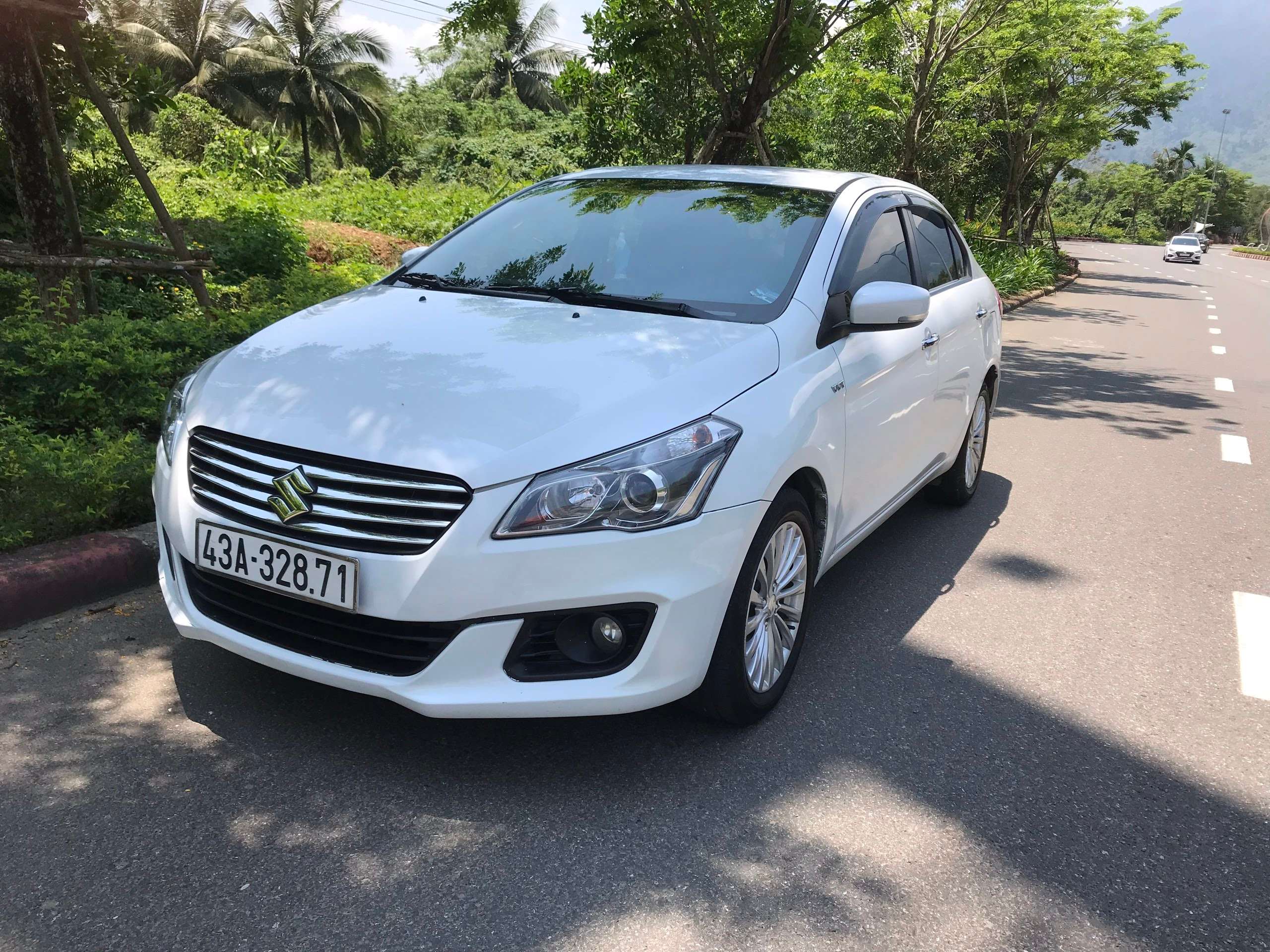 Privater Autotransfer zur Goldenen Brücke von Da Nang, Ba Na Hills - Hizvo