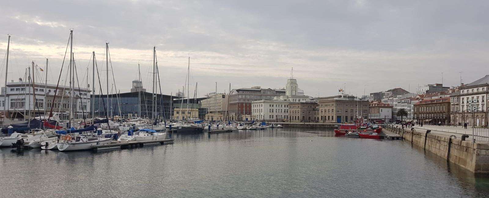 A Coruña, tour guidato a piedi per i passeggeri delle navi da crociera - Hizvo