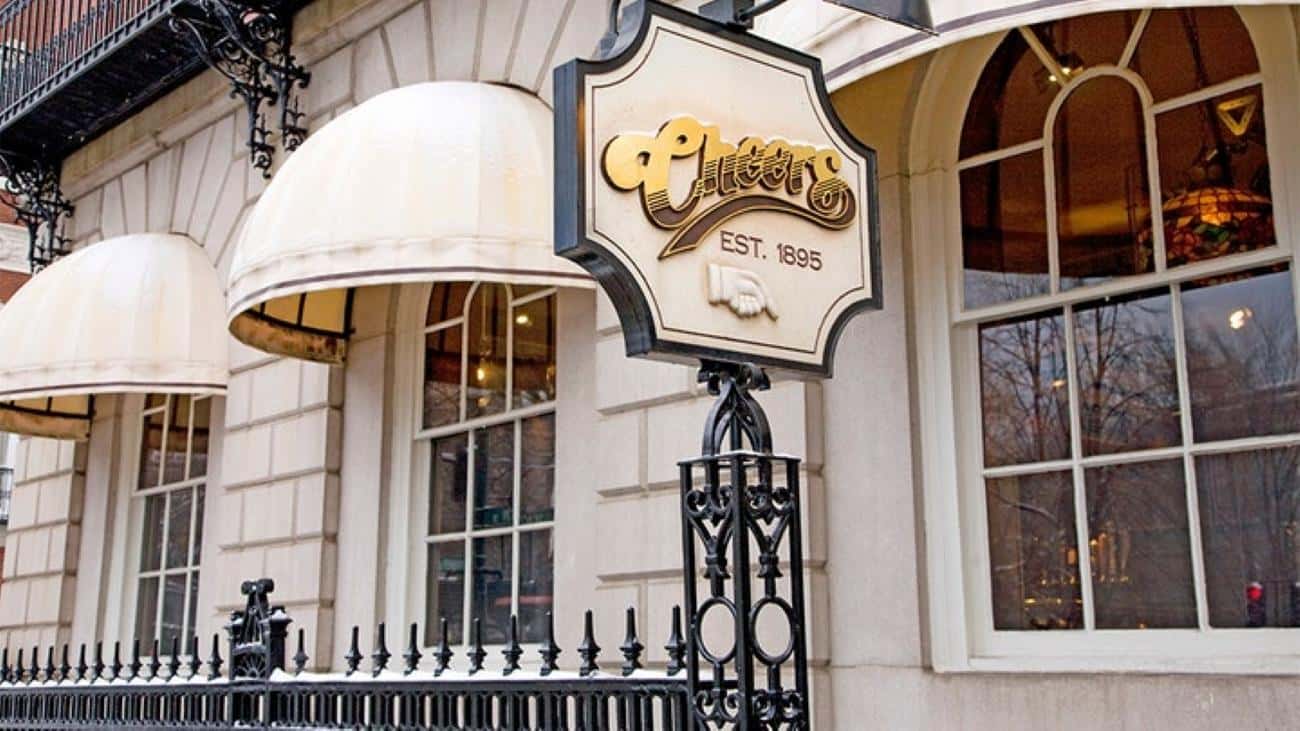 Boston, En İyi 10 Özgürlük Yolu ve 'Şerefe' Rehberli Yürüyüş Turu - Hizvo