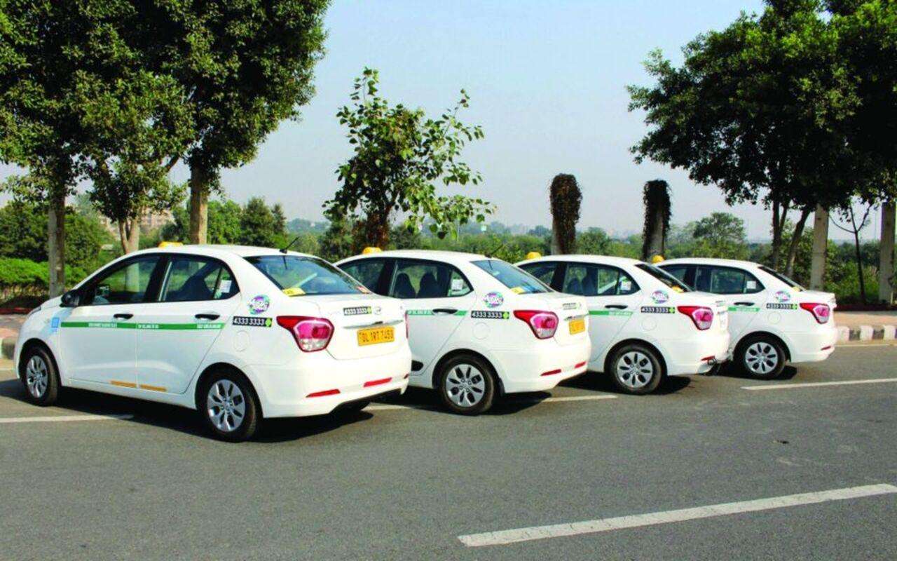 New Delhi Airport, One-Way Transfer Arrival and Departure - Hizvo