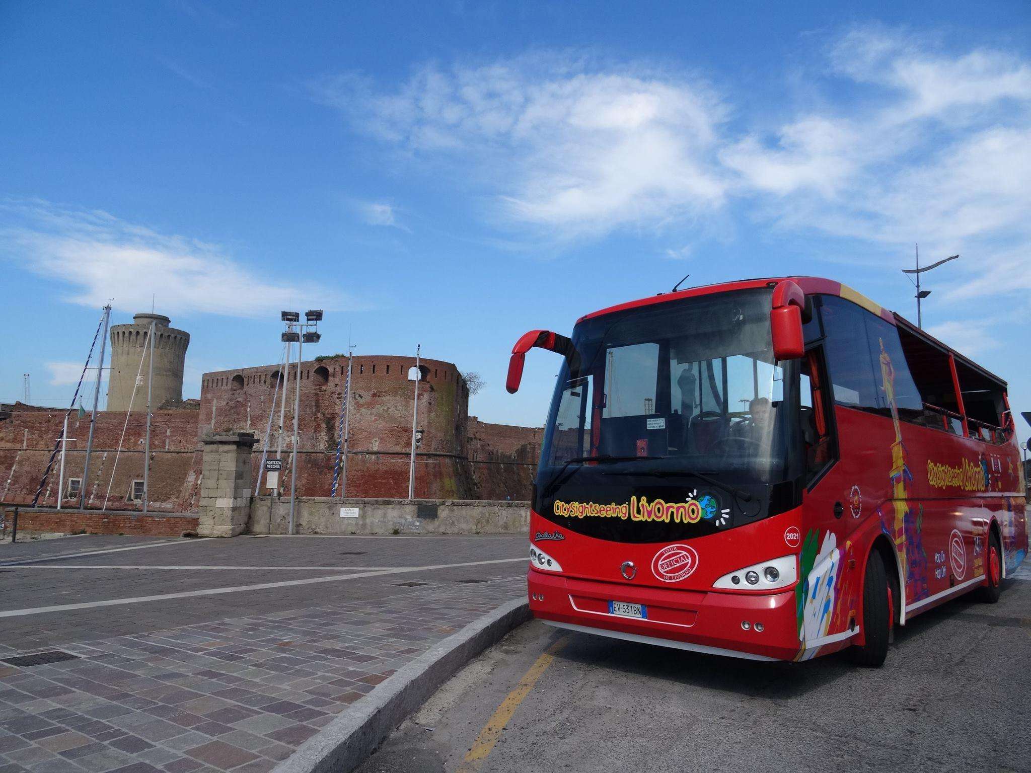 Livorno, escursione a terra a Pisa e tour in autobus di Livorno - Hizvo