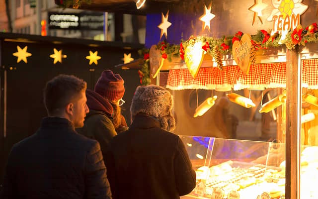 Christmas markets walk with punch & treats — photo 1