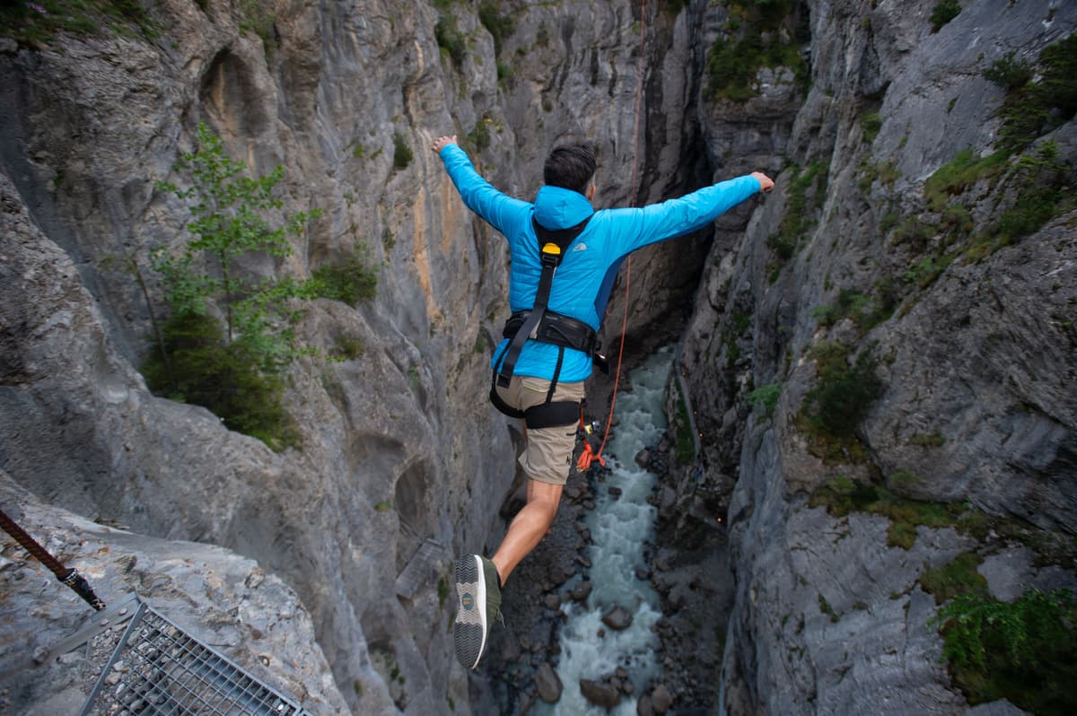 Swing arc through the glacier-cut canyon walls near Grindelwald