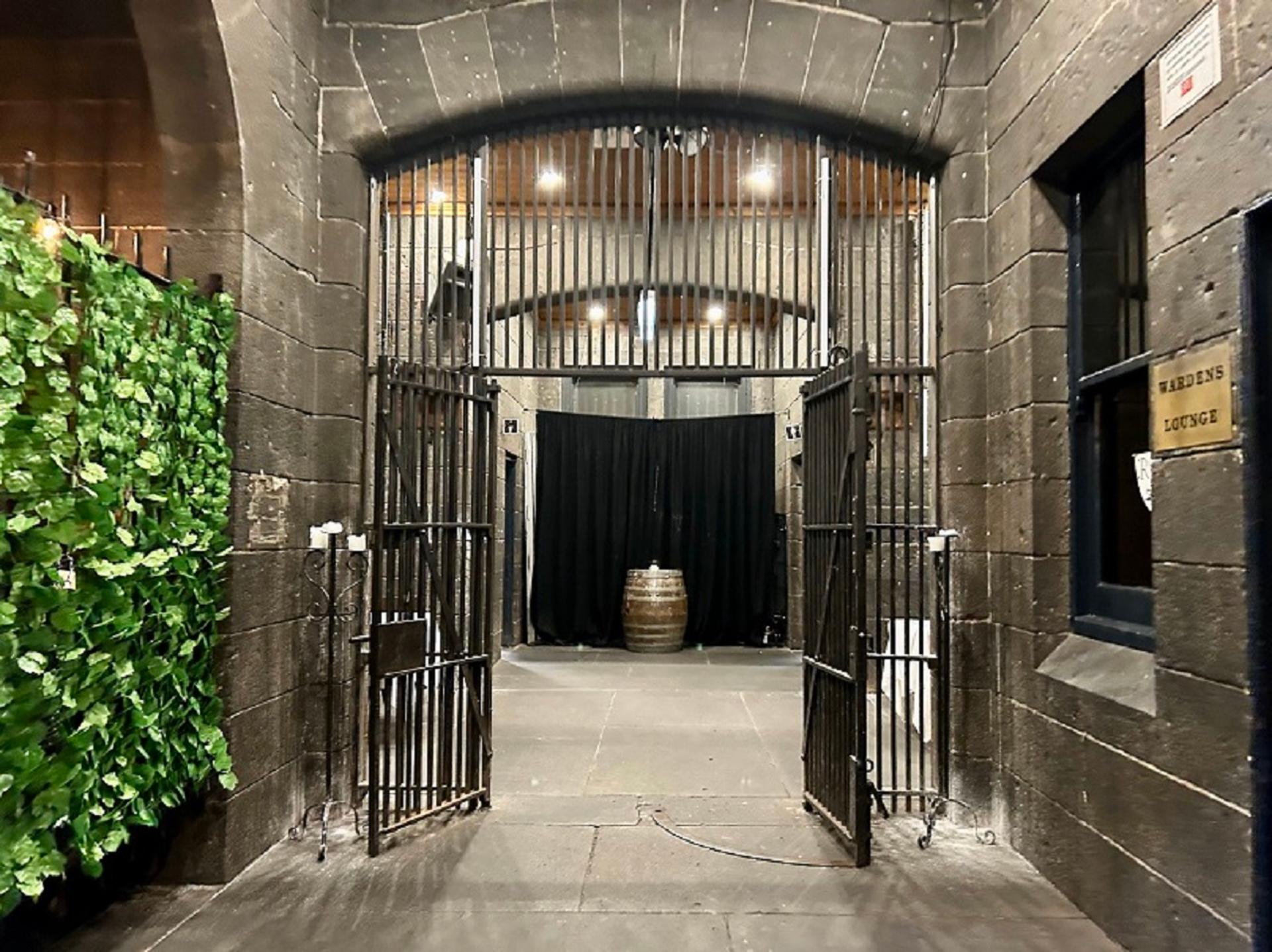 Melbourne: Ghosts, Murder, & Mystery Guided Walking Tour - Thumbnail 10