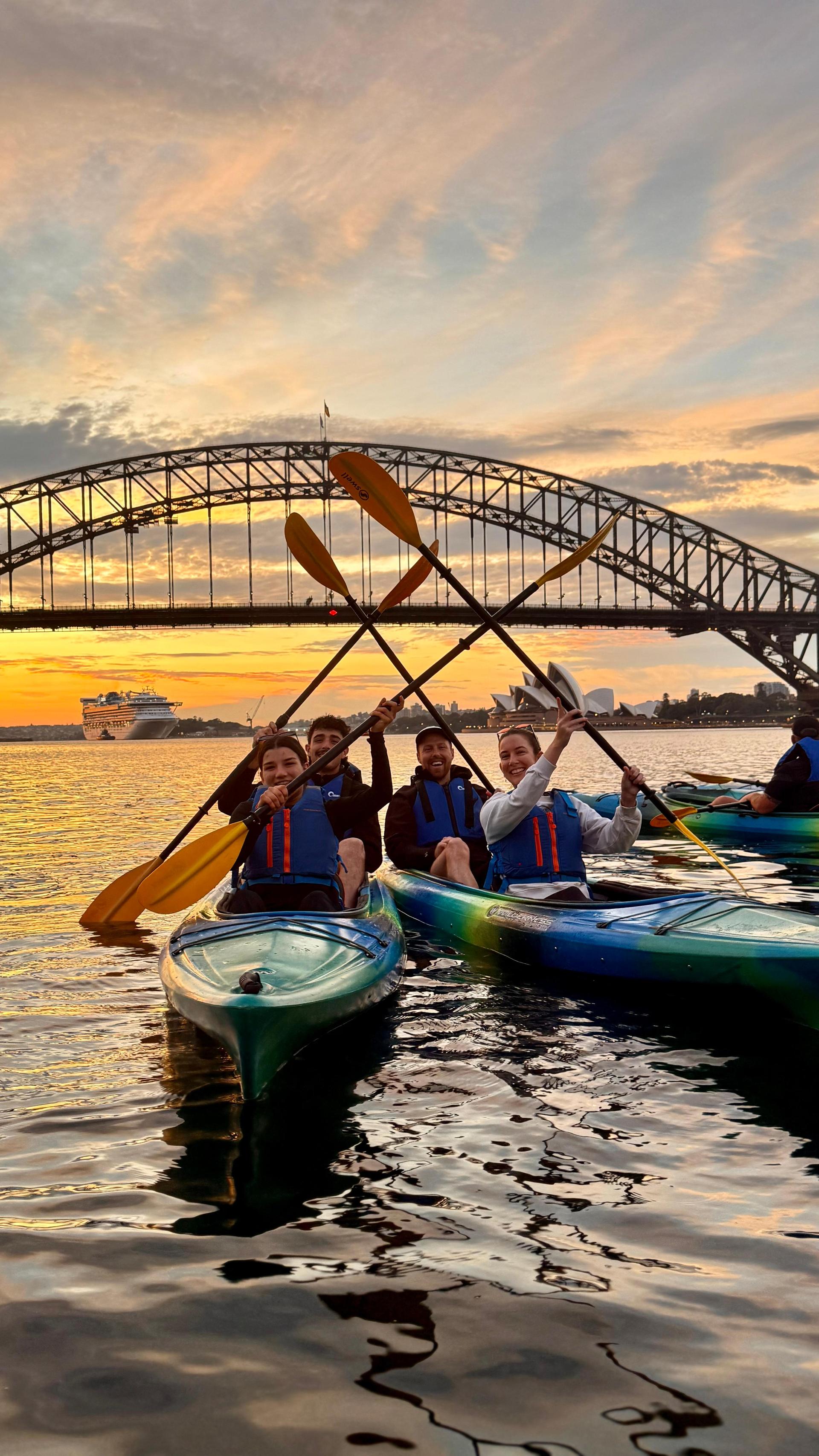 Sydney: Sunrise Kayak, Opera House & Under Harbour Bridge - Thumbnail 6