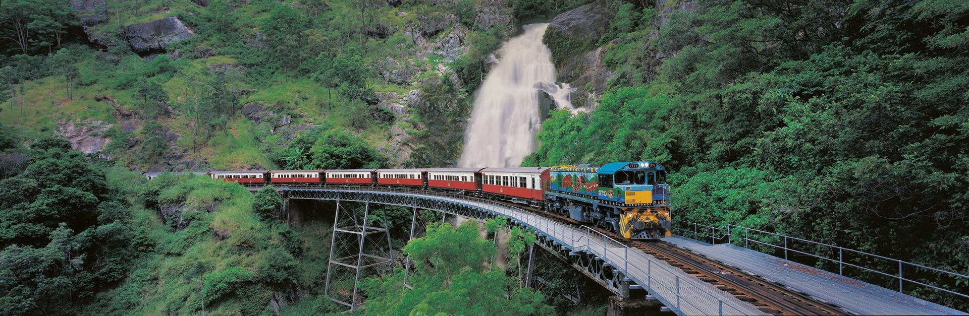 Kuranda Skyrail and Scenic Rail including Artillery Museum - Thumbnail 5