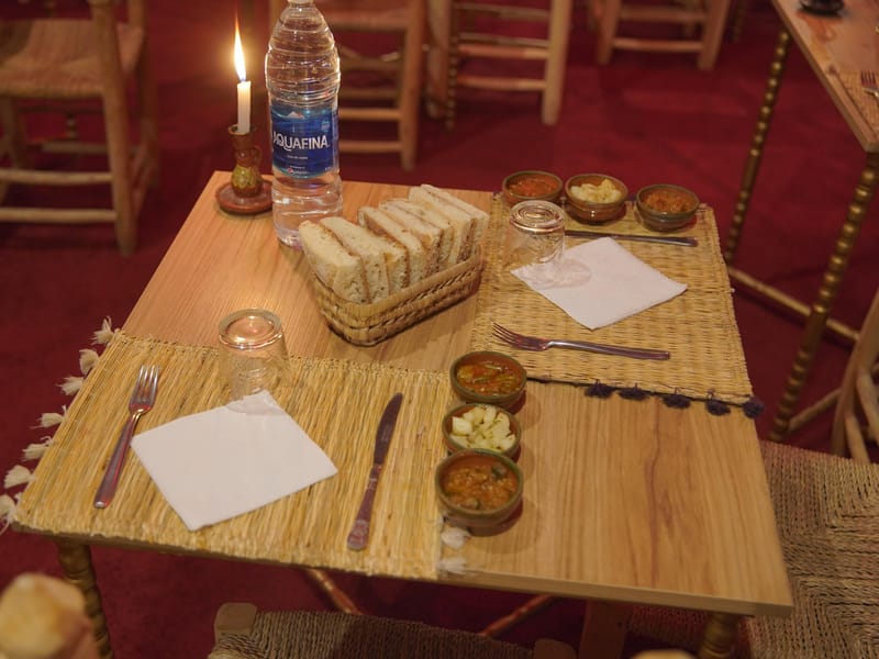 Marrakech : Dîner-spectacle à 3 plats dans le désert d'Agafay et accès à la piscine - Photo 3