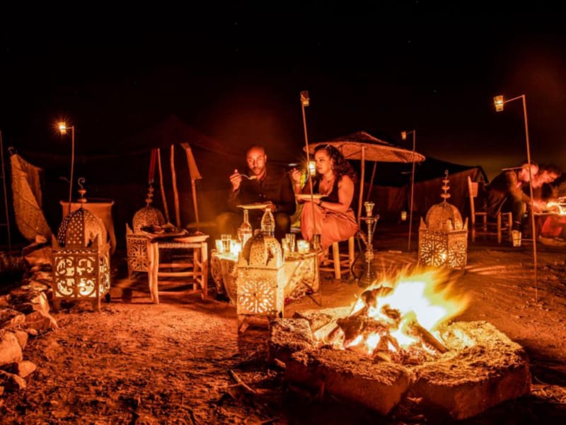 Marrakech : Dîner au coucher du soleil dans le désert d'Agafay avec balade à dos de chameau - Photo 3