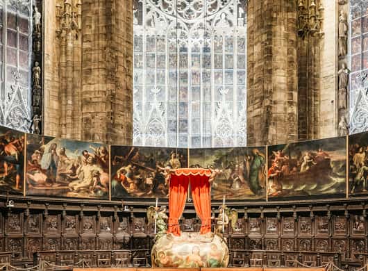 Detail van de gevel van de Duomo in Milaan