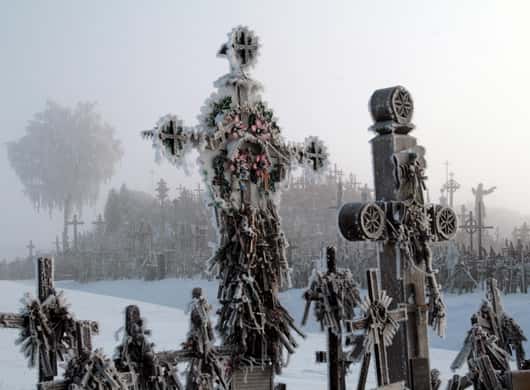 Hill of Crosses tour