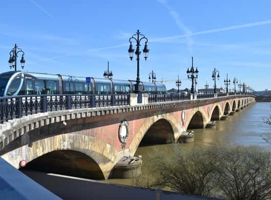 Plein in Bordeaux tijdens wandeling