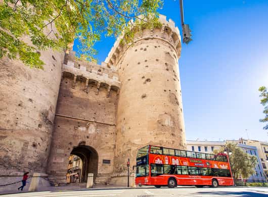 Sightseeingbus in Valencia met hop-on hop-off