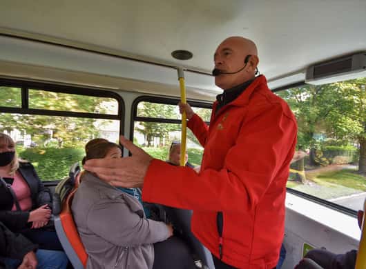 Liverpool sightseeing bus