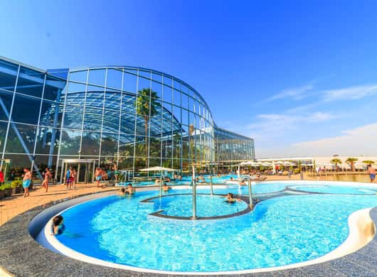 Therme wellness sauna