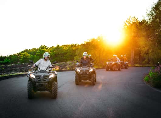 Quadspoor door het vulkanische landschap van de Etna
