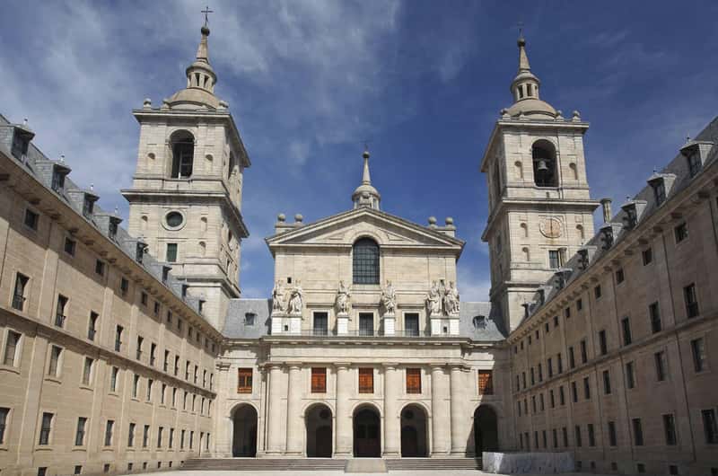 エル・エスコリアル チケット＆ツアー | ゲットユアガイド | GetYourGuide