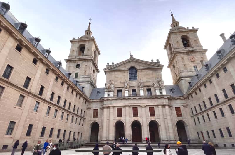 エル・エスコリアル チケット＆ツアー | ゲットユアガイド | GetYourGuide