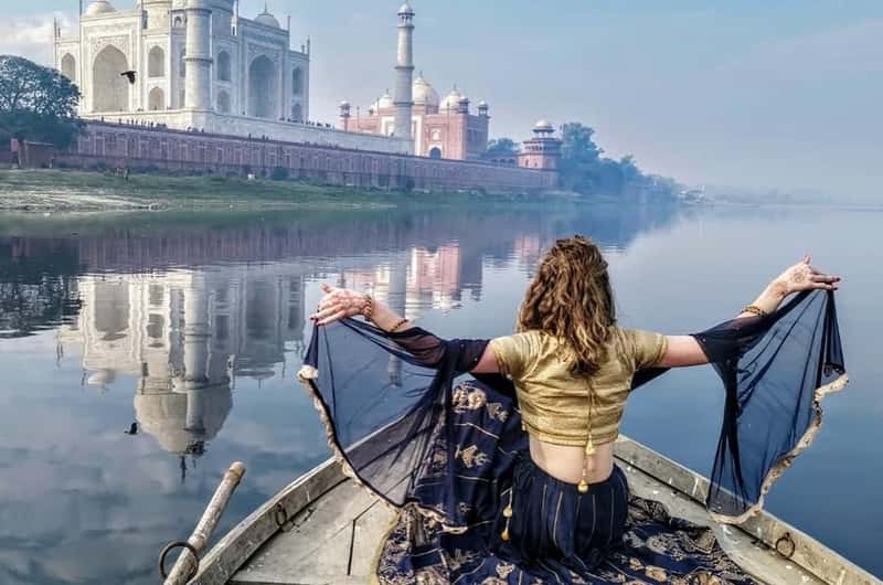Taj Mahal, Agra - Book Tickets & Tours | GetYourGuide