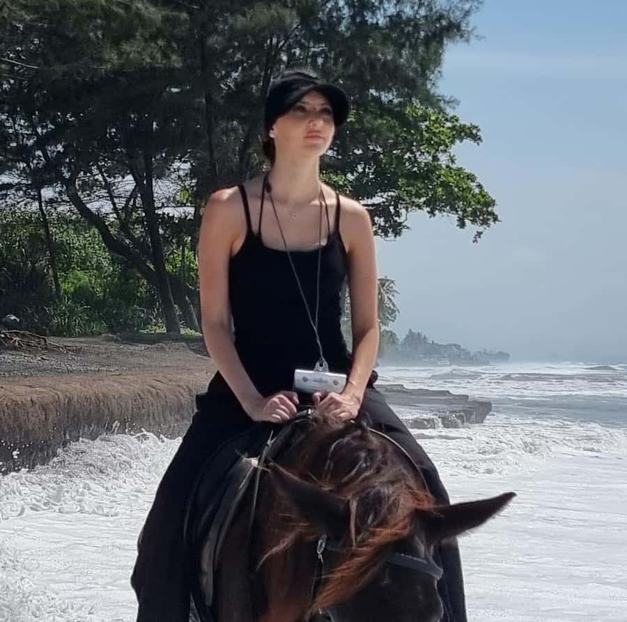 GIRION ギリオン24-7 K10WG ネックレス [最終お値下げ] 【公式通販