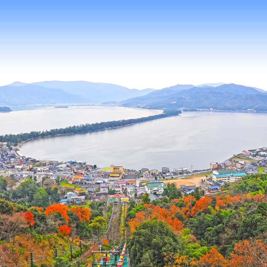 大阪から：天橋立と伊根湾日帰りツアー | GetYourGuide