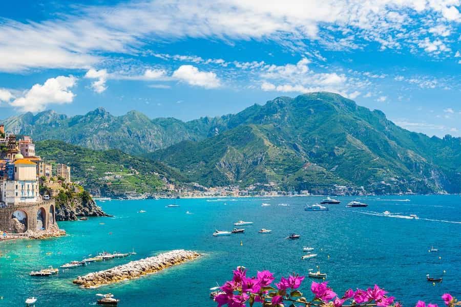 アマルフィの海岸 ナポリ発：アマルフィ海岸の特別ツアー | GetYourGuide