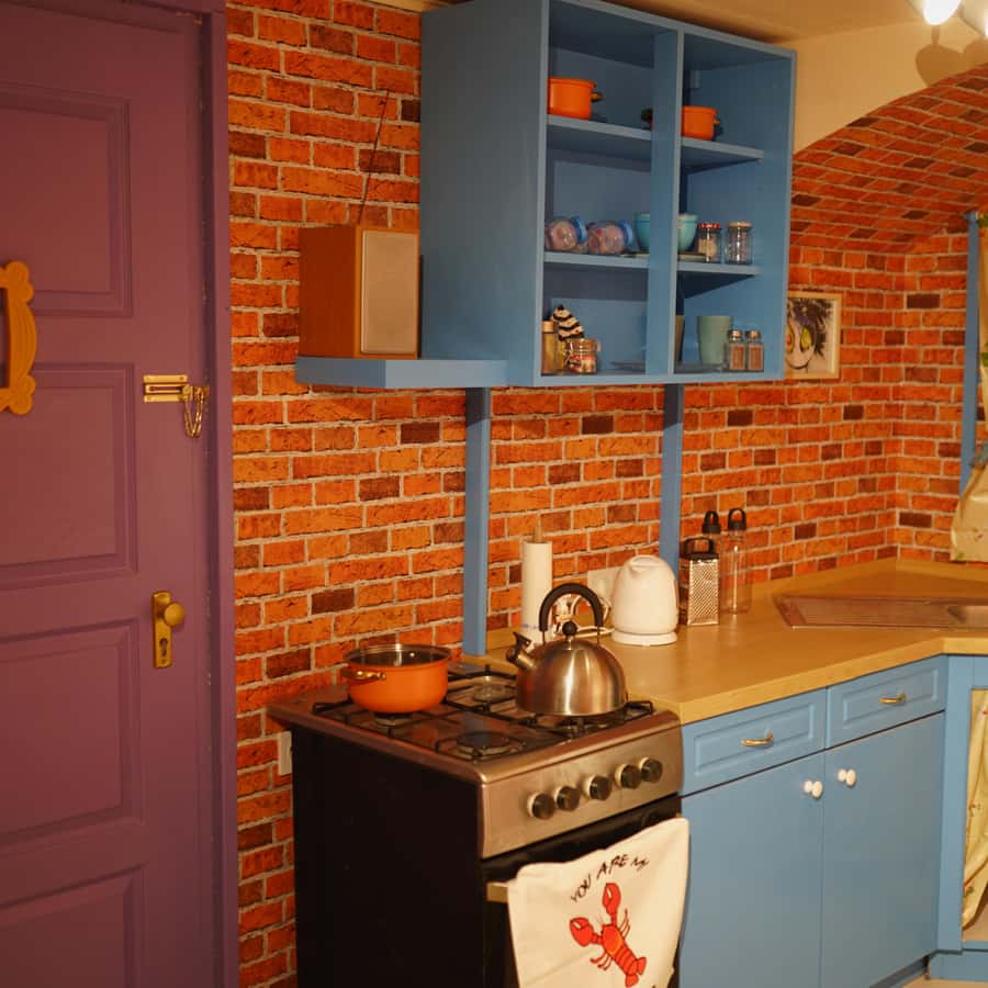 年代集團- Wikiwand, image size:900x900