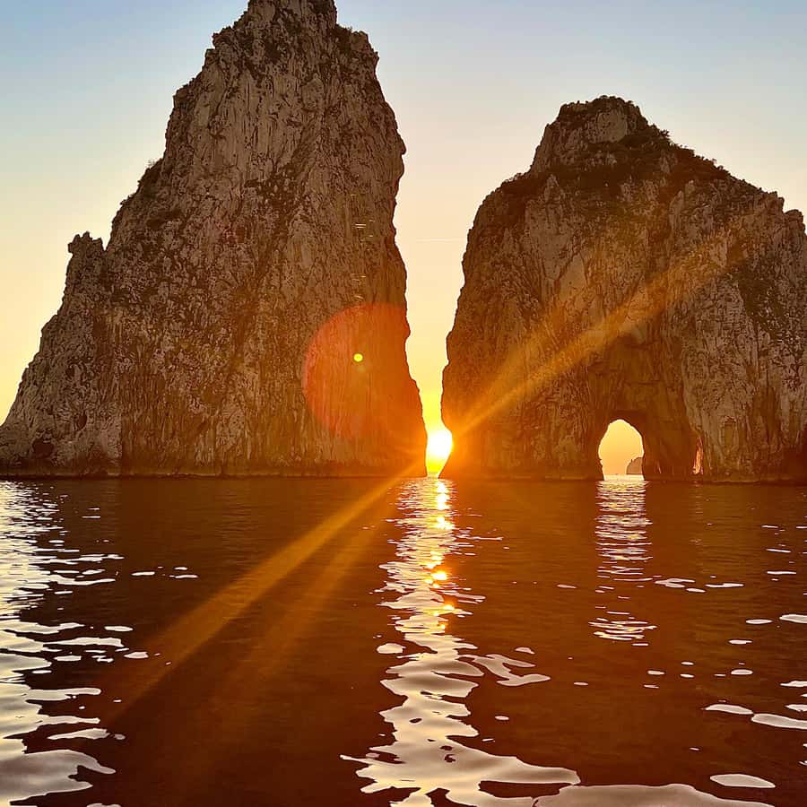 Capri: 2-hour boat tour of the caves and stacks | GetYourGuide, image size:900x900