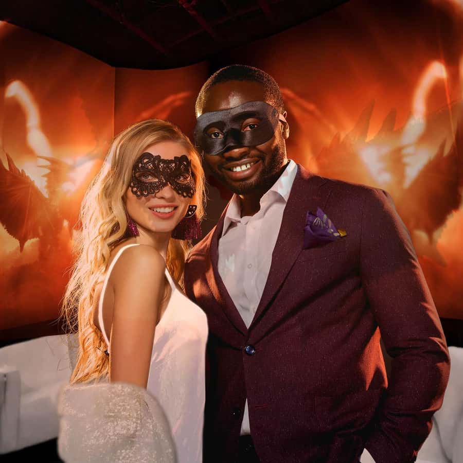 🤣#QQ爱舞蹈挑战嫌他屁股小#QQ爱 #卡点舞 #情侣日常 #第三视角 | TikTok, image size:900x900