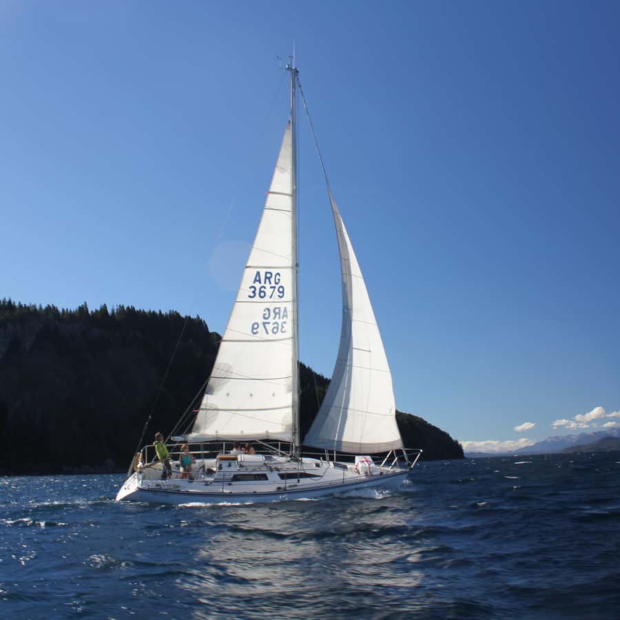 バリローチェ ヨット | GetYourGuide