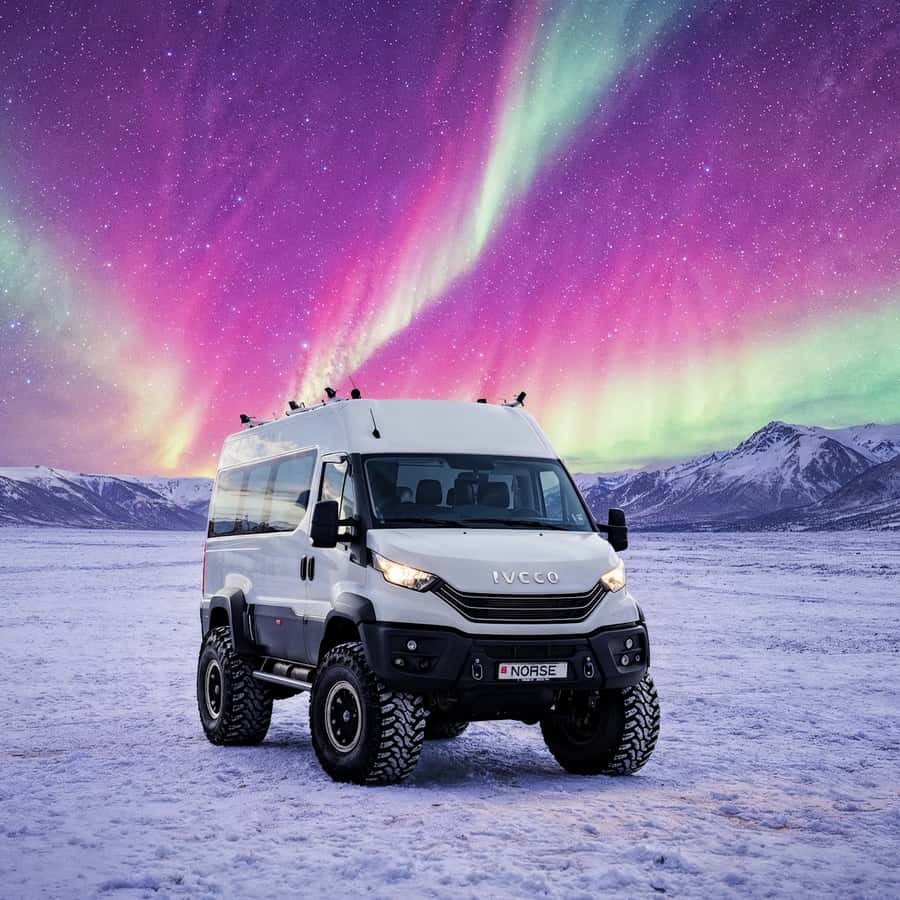 オーロラ・ジープツアー - アイスランドガイド｜写真｜ココア