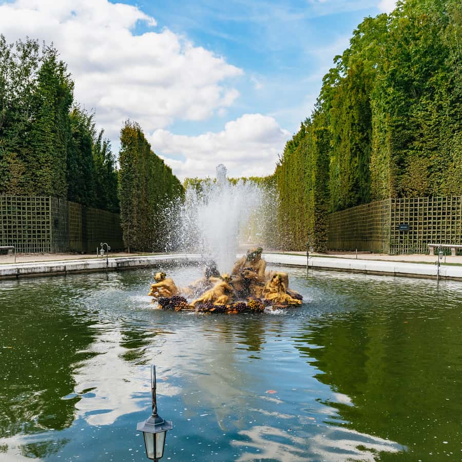 ヴェルサイユ宮殿ツアー＆庭園（オプションでフルアクセス