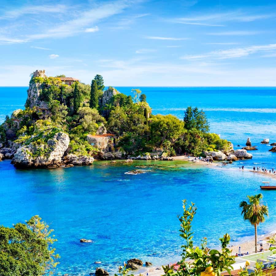 Just curious has anyone seen the film “Makari” taken here all around the  province of Trapani. Just beautiful ❤️, image size:900x900